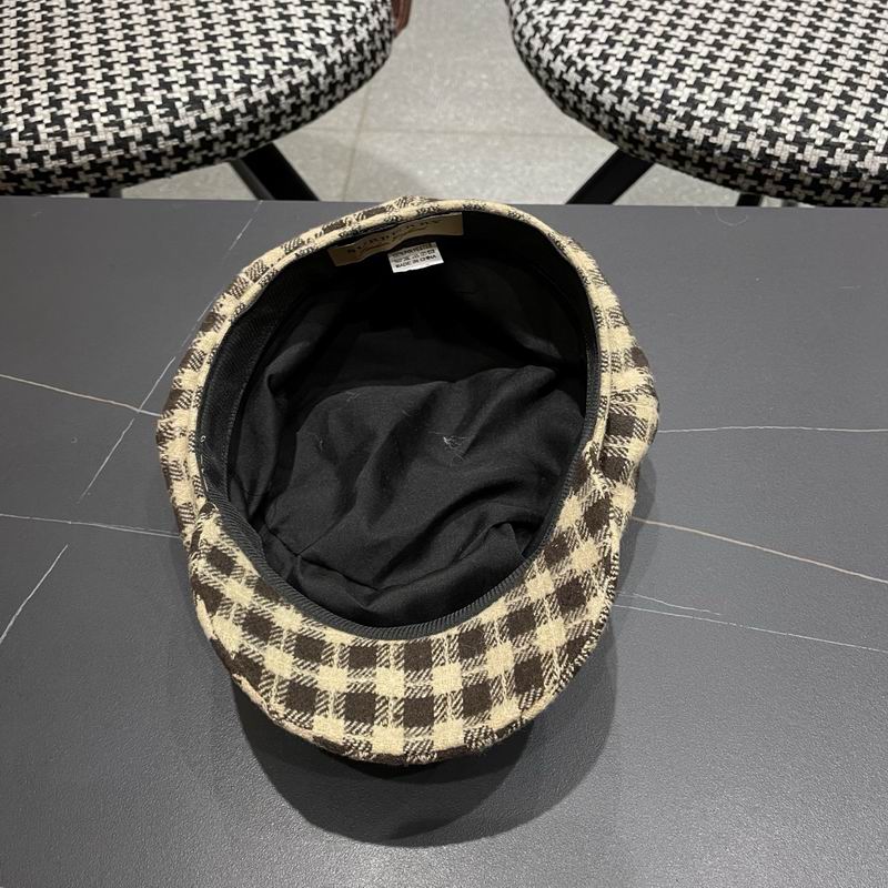 Burberry cap (191)