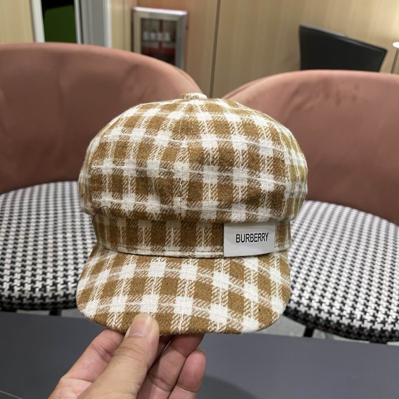 Burberry cap (217)