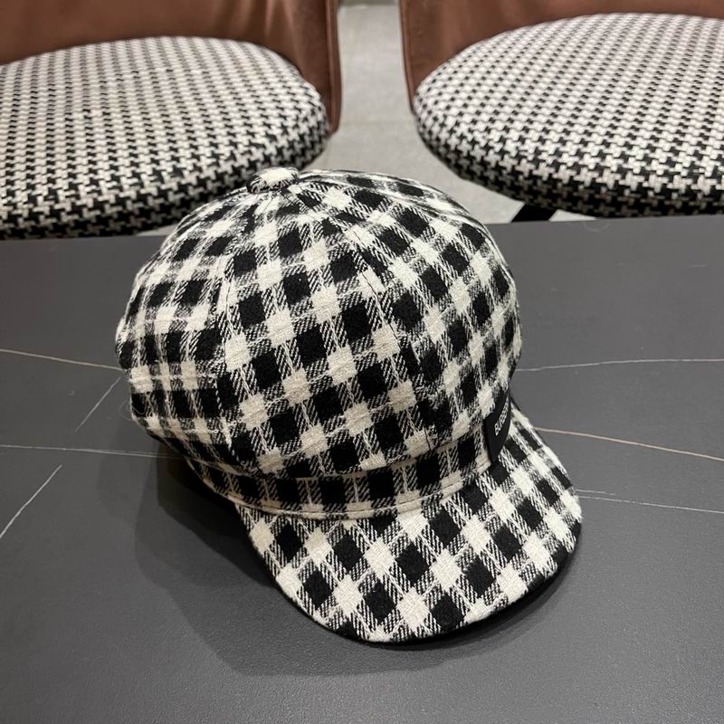 Burberry cap (233)