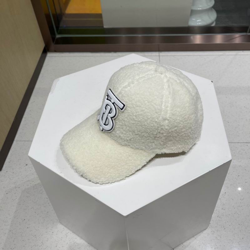 Burberry cap (713)