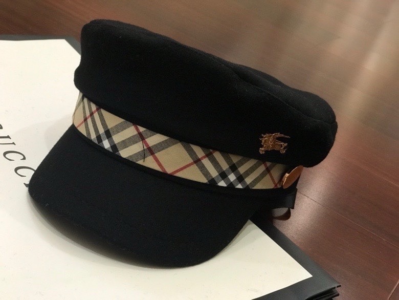 Burberry cap dx (606)