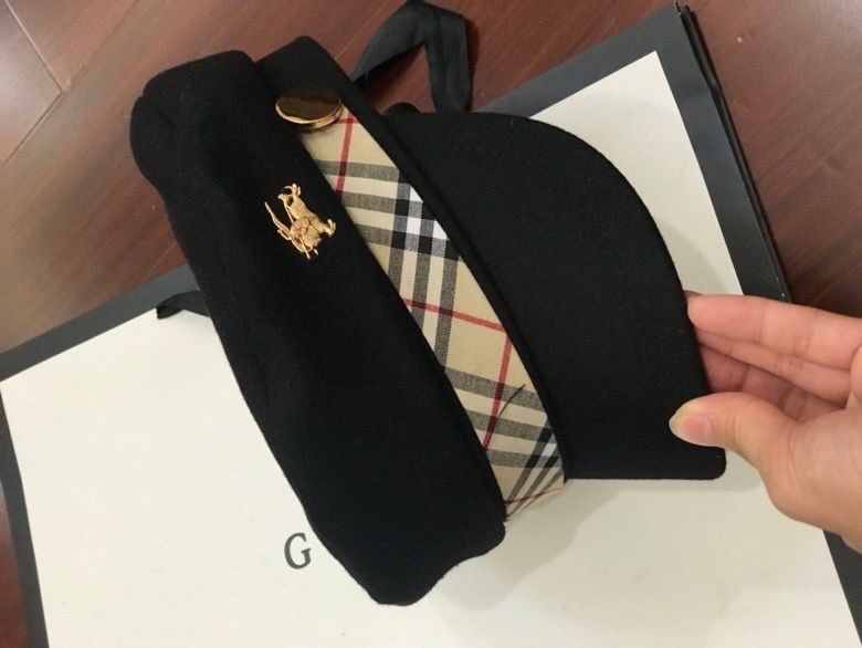 Burberry cap dx (607)
