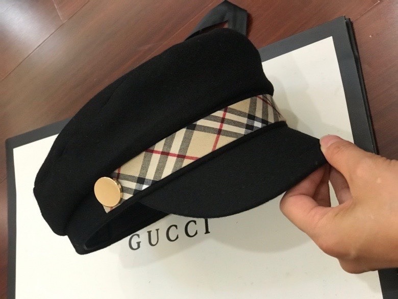 Burberry cap dx (608)