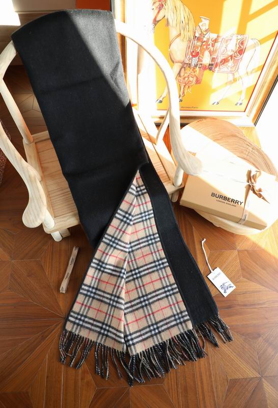 Burberry cloak 140X140cm E09 (1)