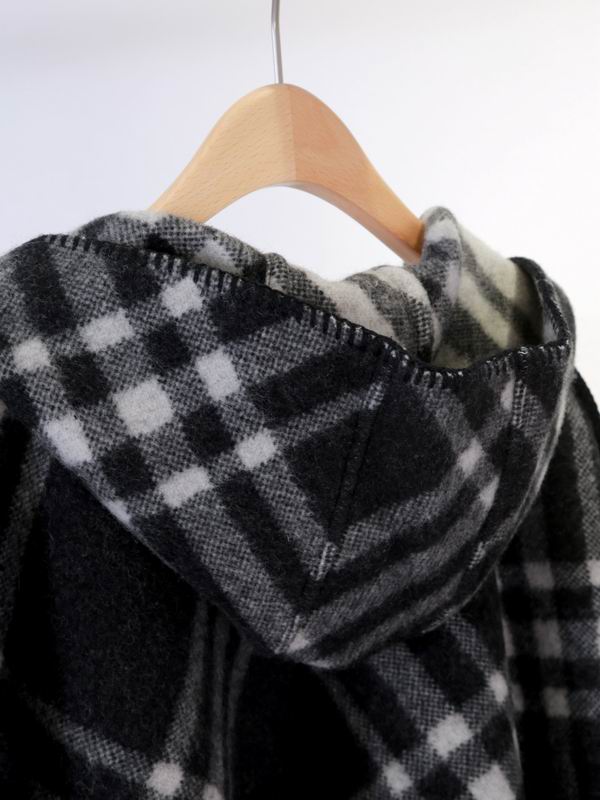 Burberry cloak 140X140cm E29 (21)