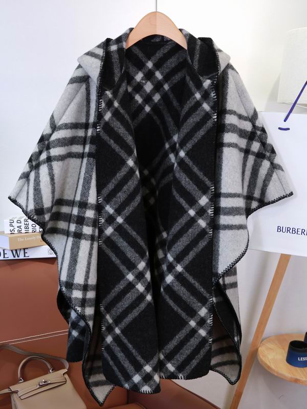 Burberry cloak 140X140cm E29 (24)