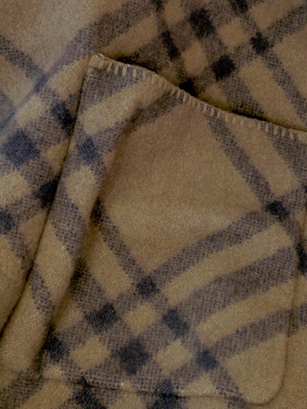 Burberry cloak 140X140cm E29 (28)