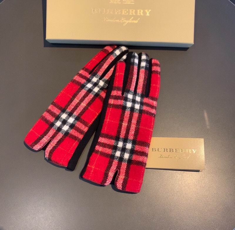 Burberry gloves 22 (6)