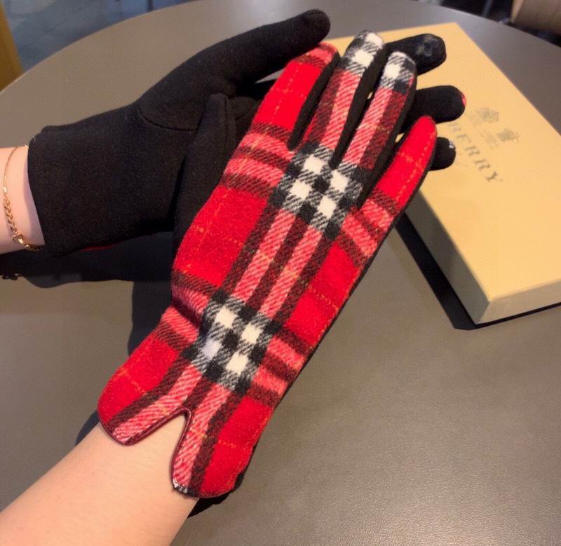 Burberry gloves 22 (8)