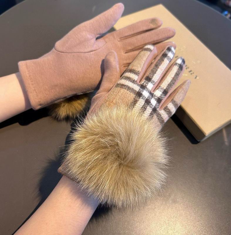 Burberry gloves 70 (6)