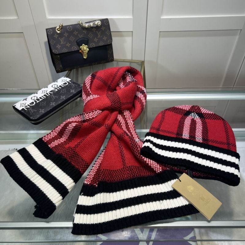 Burberry scarf hat hm (1)