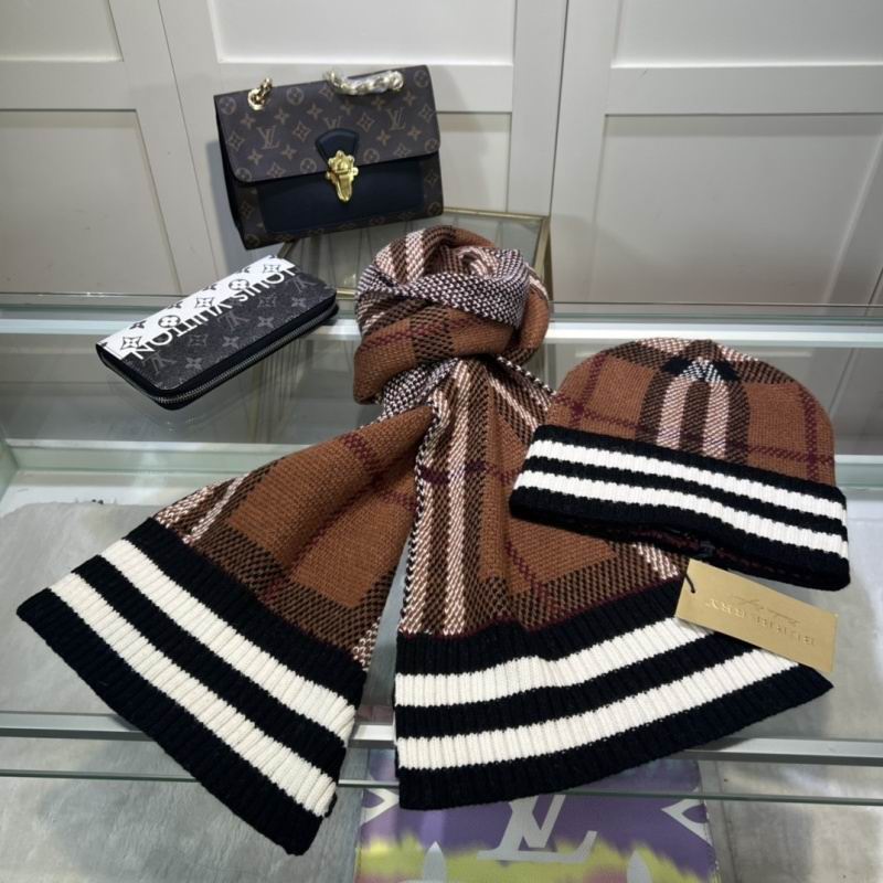 Burberry scarf hat hm (3)