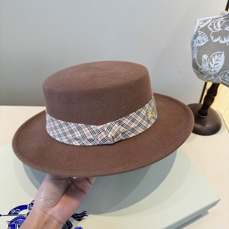 Burberry top hat (202)