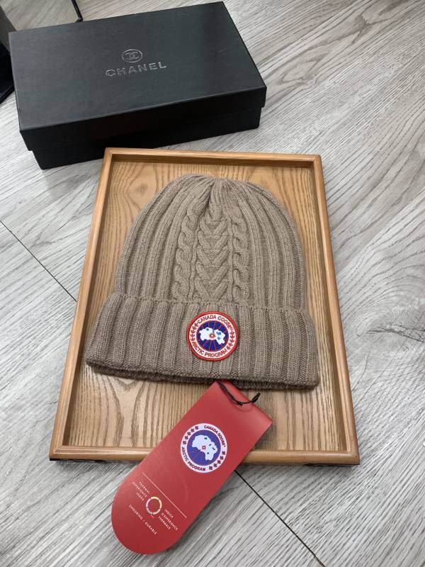 Canada hat hm (41)