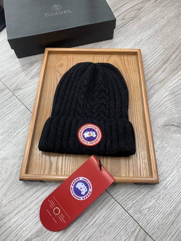 Canada hat hm (42)