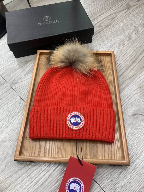 Canada hat hm (50)