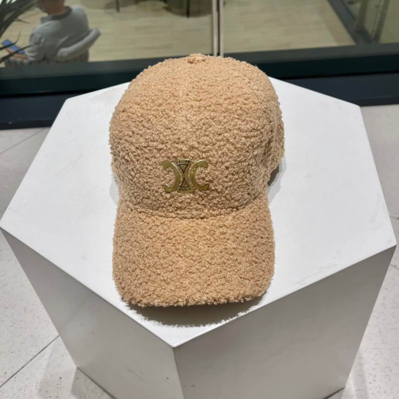 Celine Cap (667)