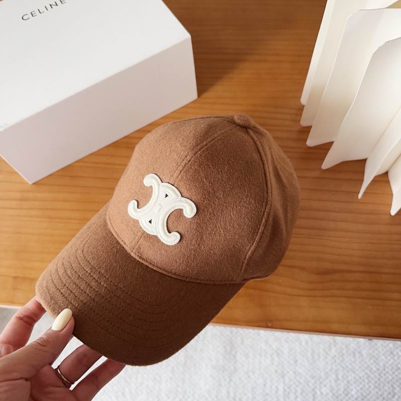 Celine Cap dx (152)