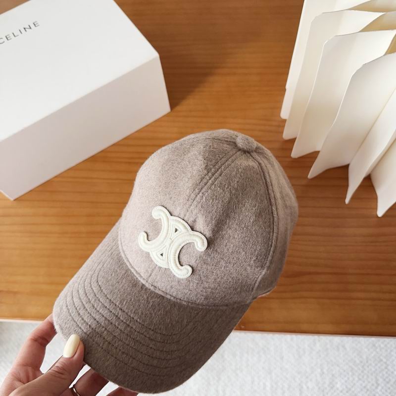 Celine Cap dx (168)