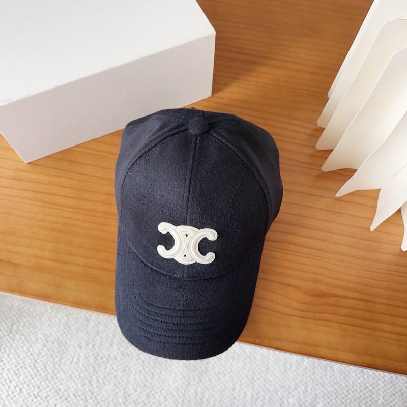 Celine Cap dx (177)