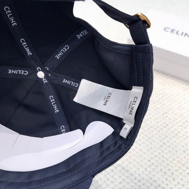 Celine Cap dx (218)