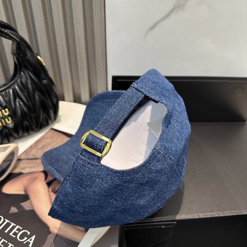 Celine Cap dx (724)