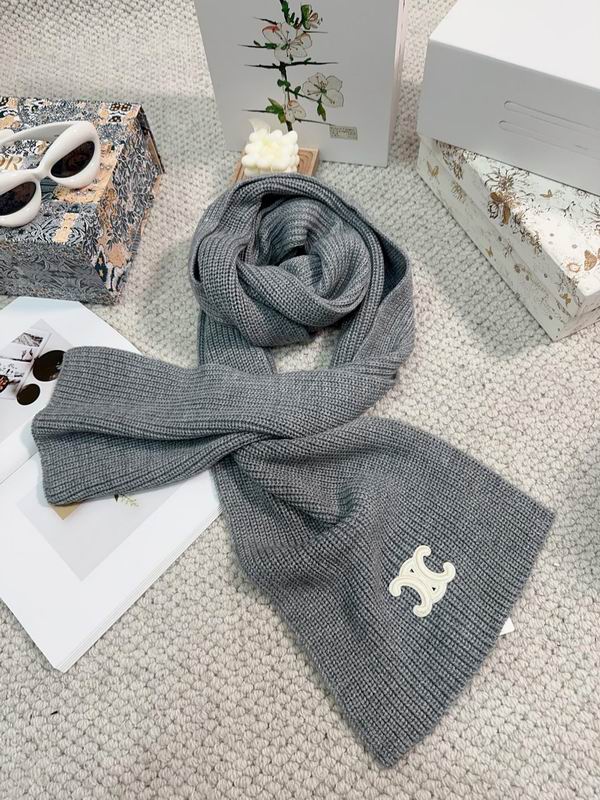 Celine Scarf dx (191)