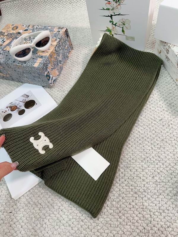 Celine Scarf dx (198)