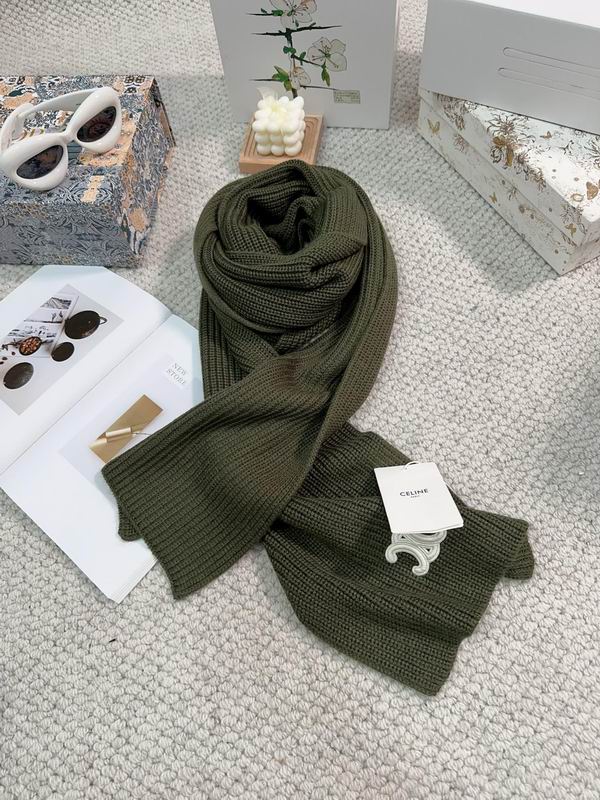 Celine Scarf dx (200)