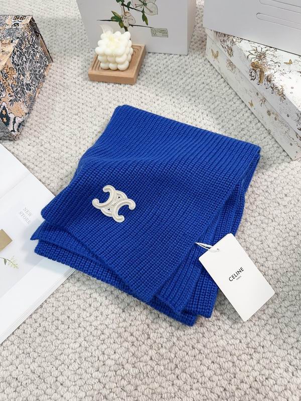 Celine Scarf dx (205)