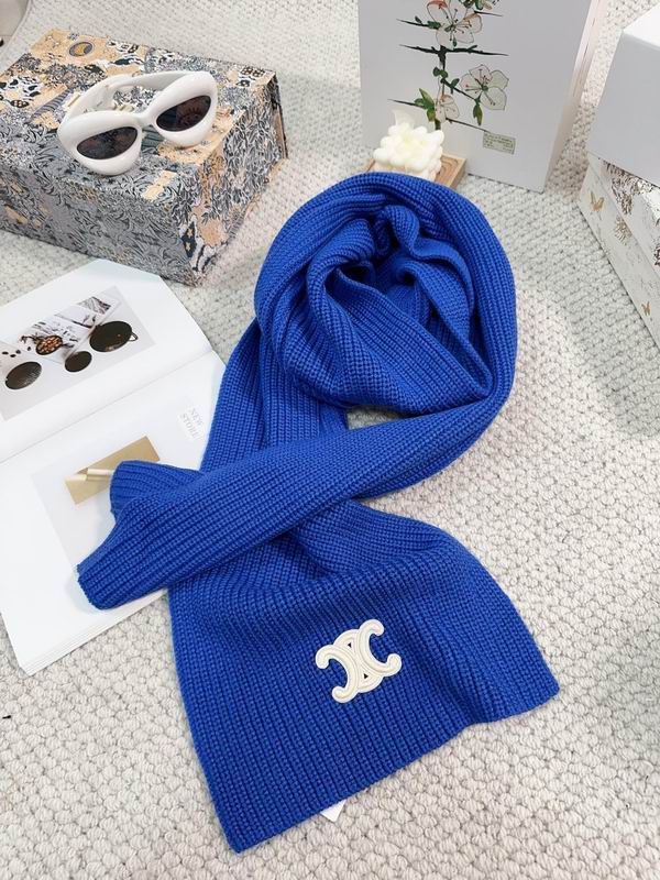 Celine Scarf dx (207)