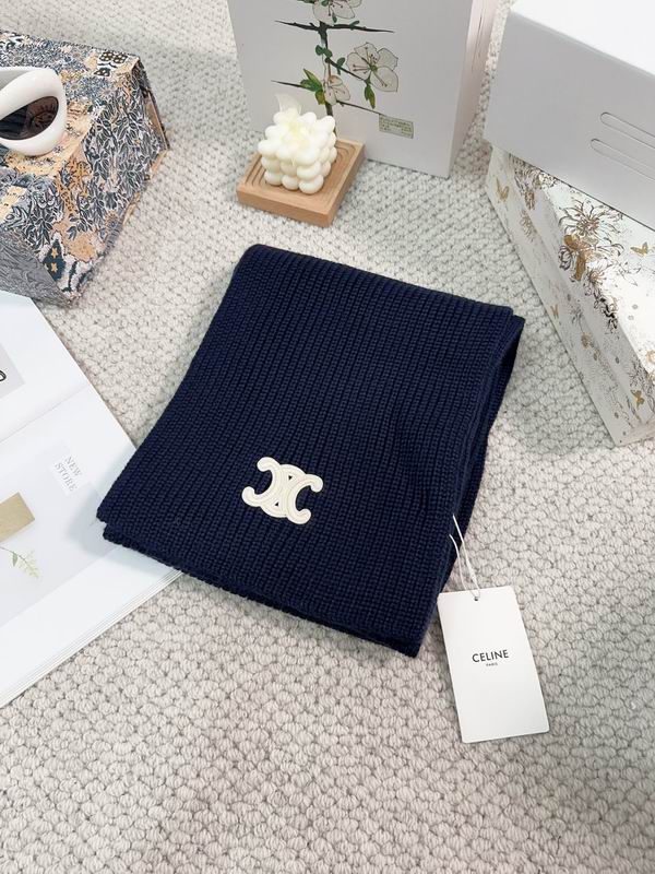 Celine Scarf dx (214)