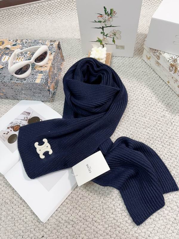 Celine Scarf dx (218)