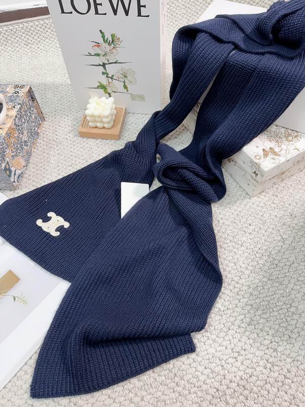 Celine Scarf dx (219)