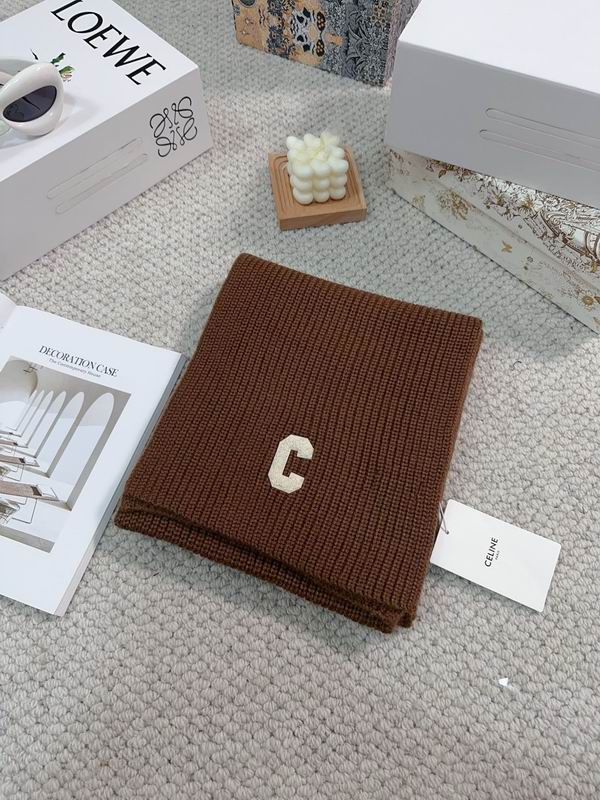 Celine Scarf dx (258)