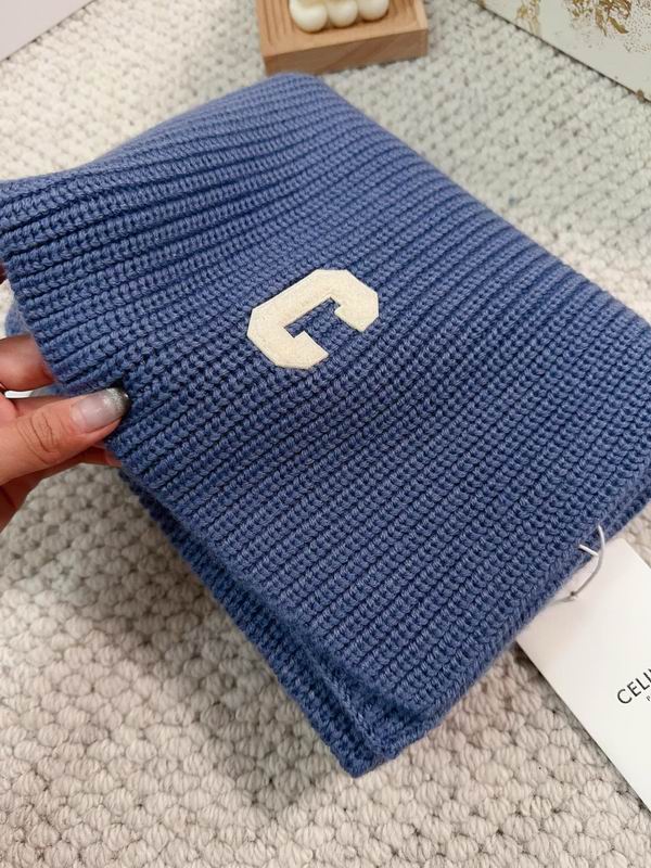 Celine Scarf dx (266)