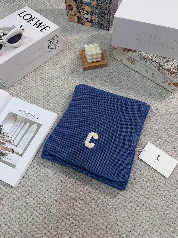 Celine Scarf dx (267)