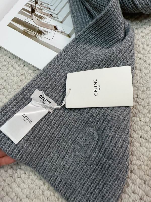 Celine Scarf dx (280)