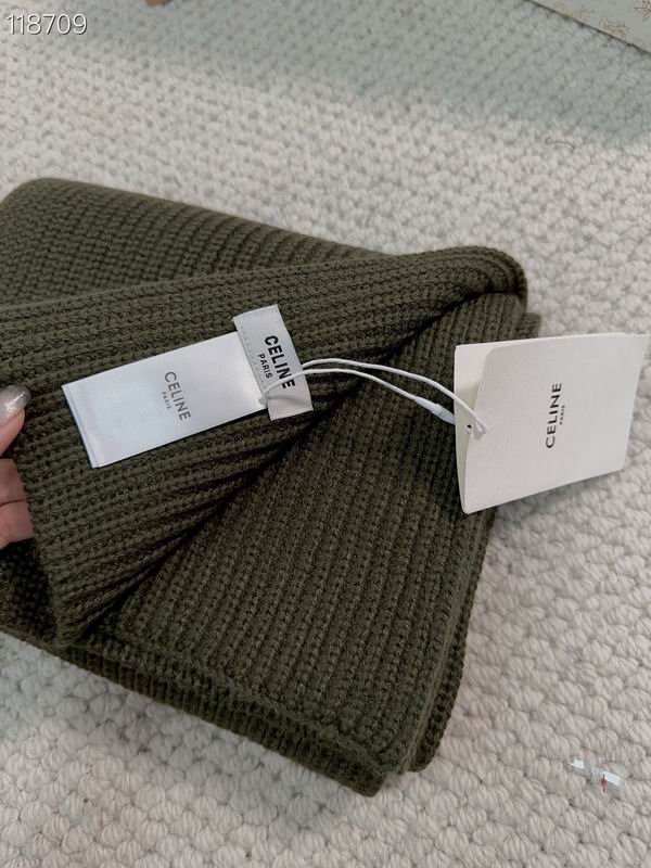 Celine Scarf dx (285)