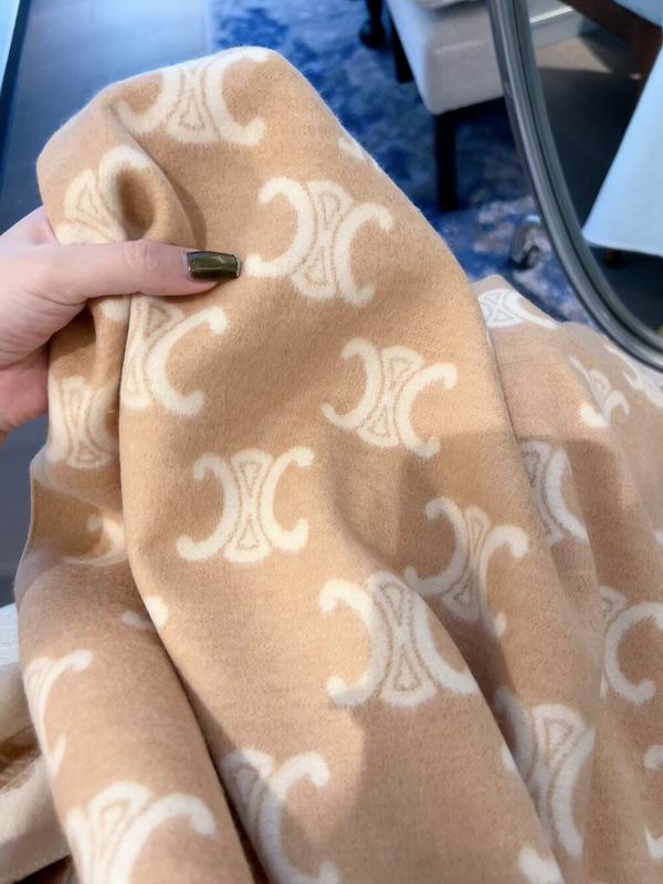 Celine scarf E20 (25)