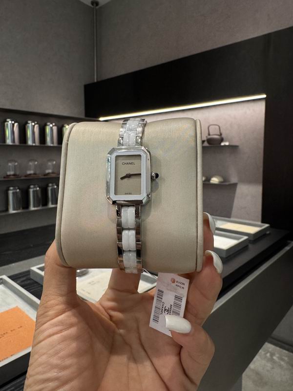 Chanel 21X26mm 15 (4)