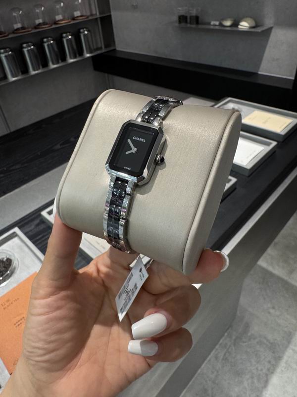 Chanel 21X26mm 15 (8)