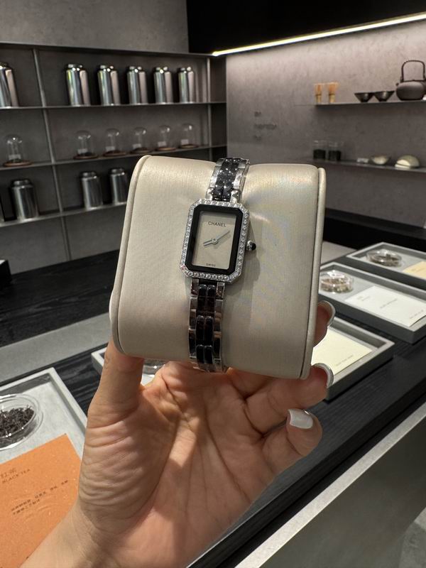 Chanel 21X26mm 16 (6)