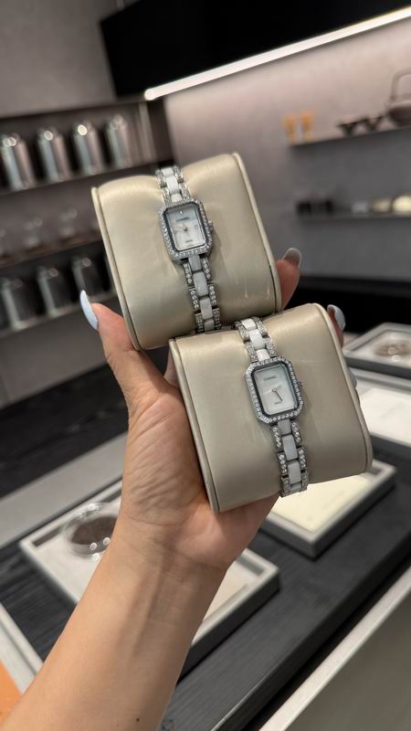 Chanel 21X26mm 40 (16)