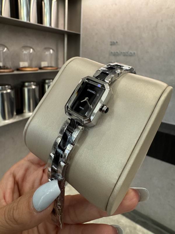 Chanel 21X26mm 40 (23)