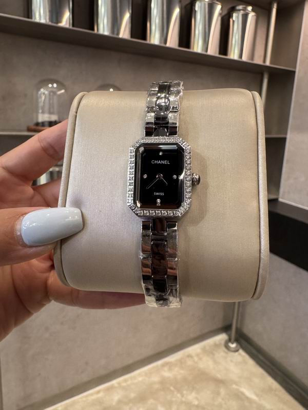 Chanel 21X26mm 40 (31)