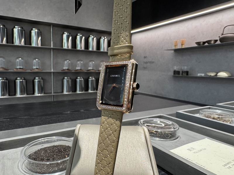 Chanel 27X34mm 83 (3)