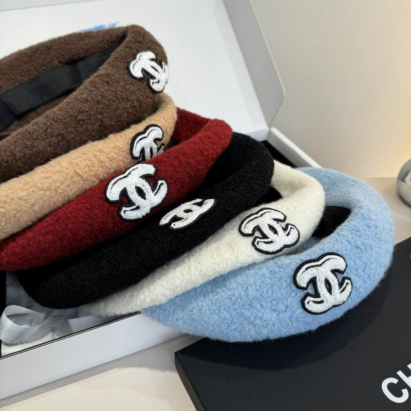 Chanel Beret (140)