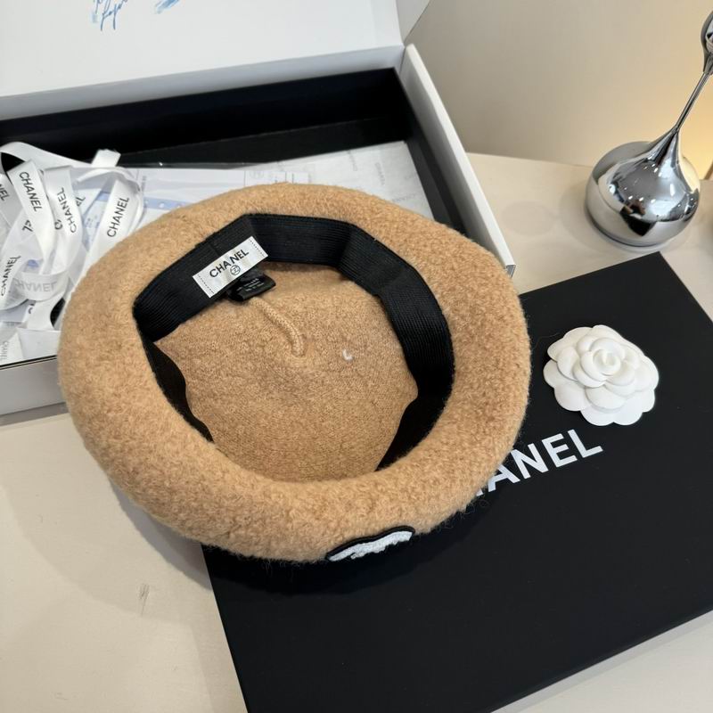 Chanel Beret (199)