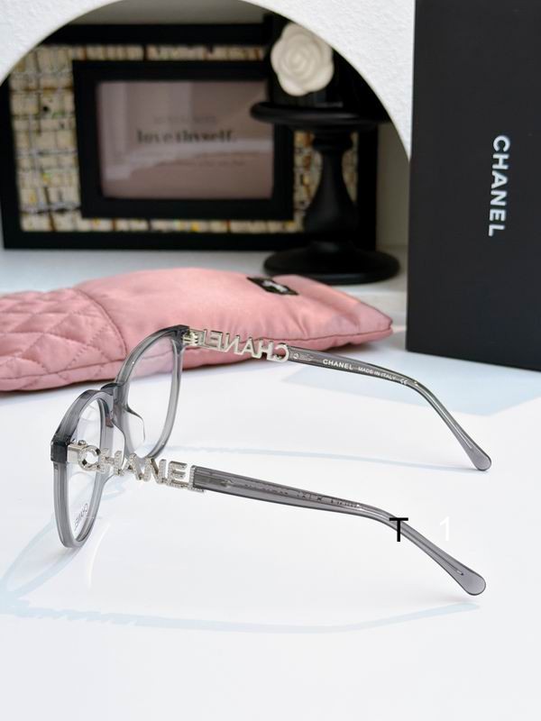 Chanel CH0751 a05